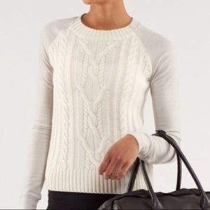 lululemon athletica Sweaters - Lululemon St Moritz Sweater Top size 8 lululemon athletica Sweaters - Lululemon St Moritz Sweater Top size 8